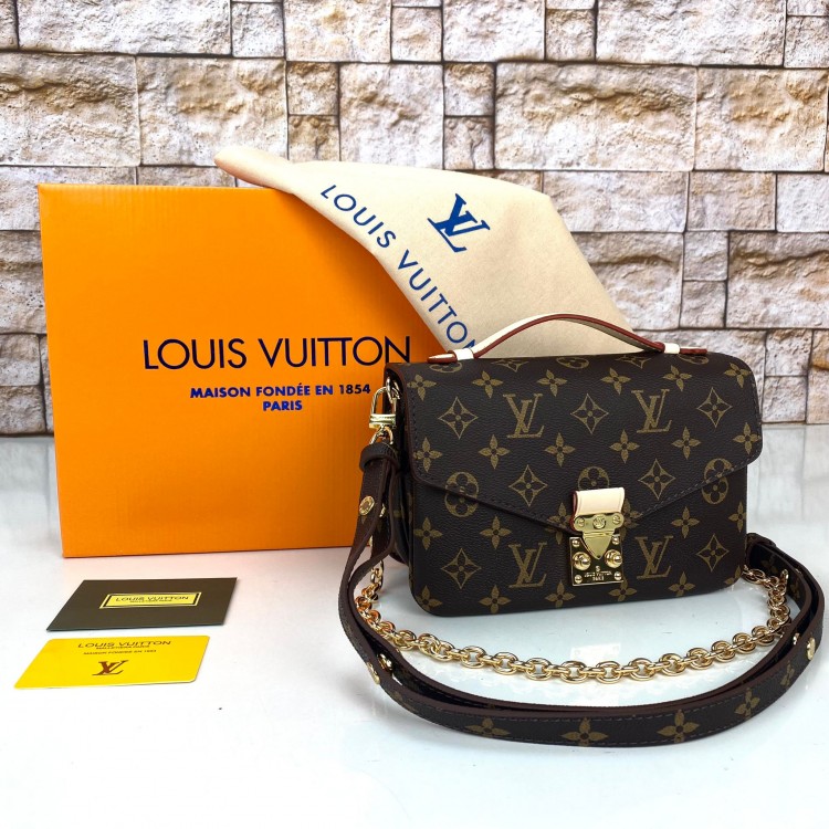 LOUİS VUİTTON EAST WEST METİS POCHETTE ORTA